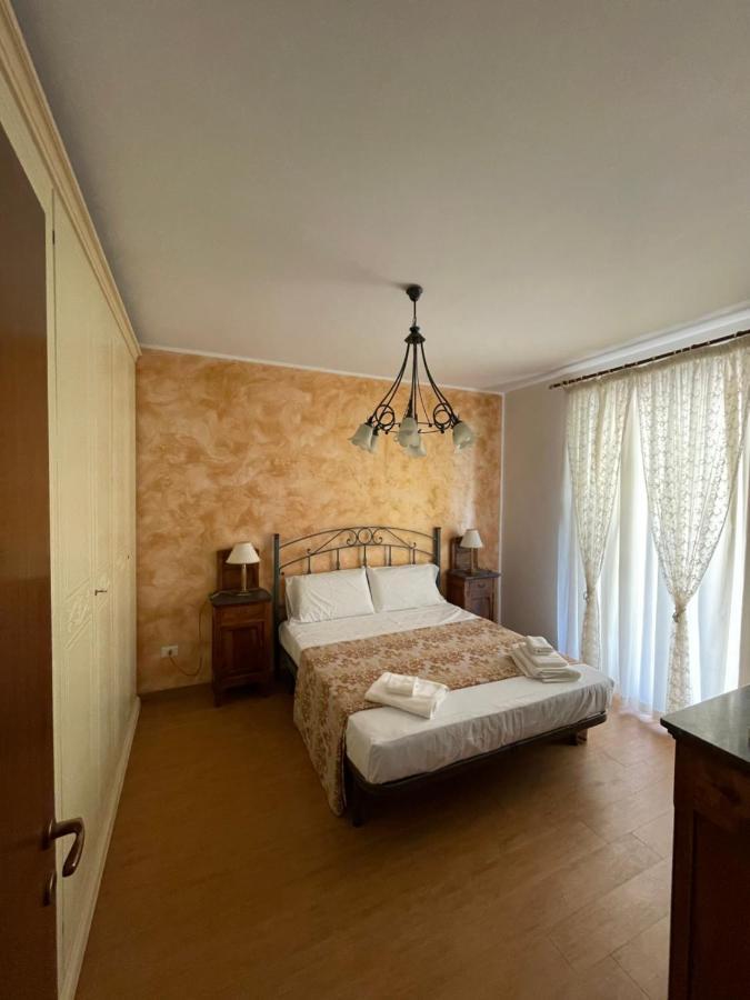 Villetta Climene Apartment Giardini-Naxos Buitenkant foto