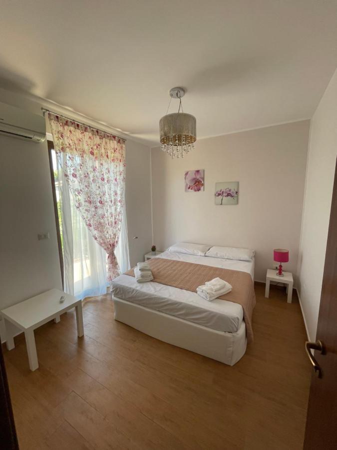 Villetta Climene Apartment Giardini-Naxos Buitenkant foto