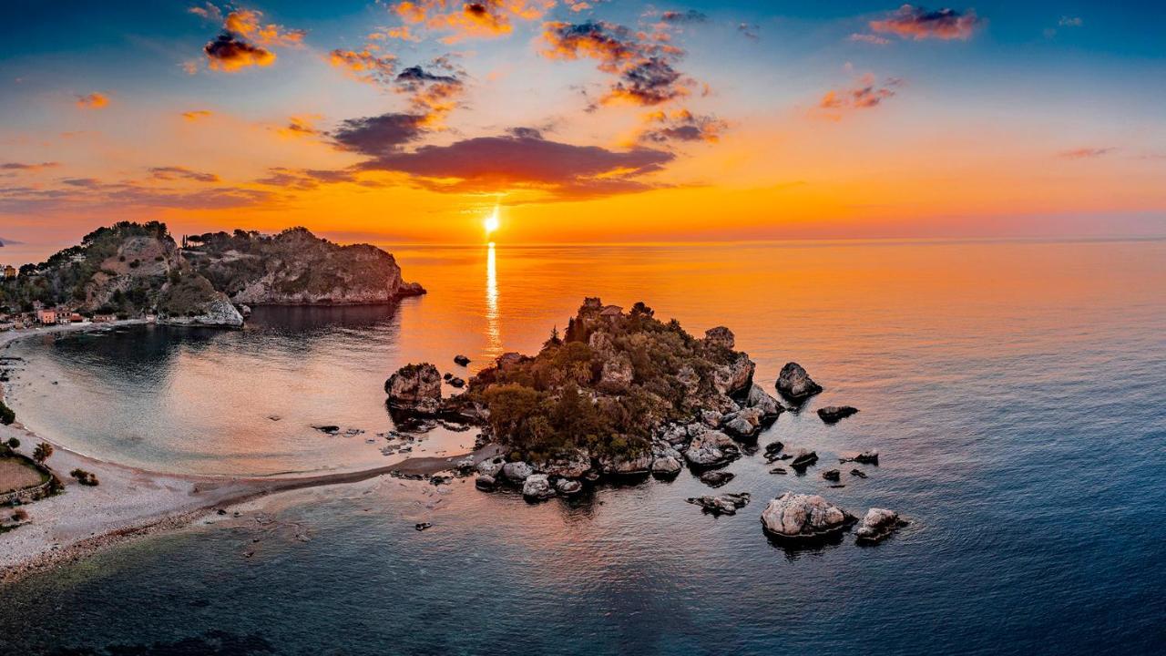 Villetta Climene Apartment Giardini-Naxos Buitenkant foto